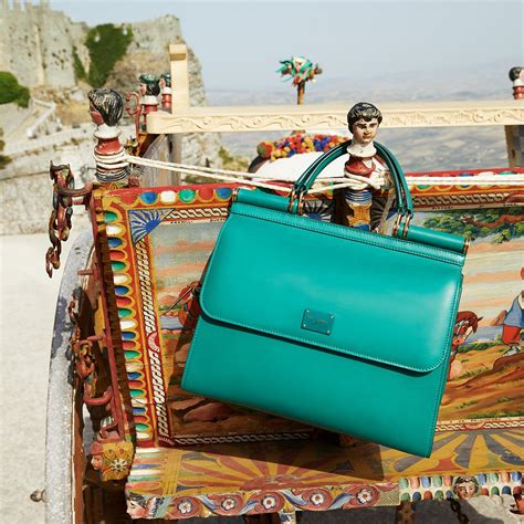 dolce gabbana sicilian cart windowdisplay|sicilian cart.